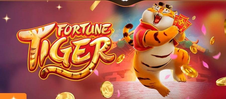 မြန်မာ ဘောလုံးပရိသတ် Myanmar National League ပွဲကြည့်ရင်း mmkauto Sportsbook Bet ထိုးနေသောမြင်ကွင်း